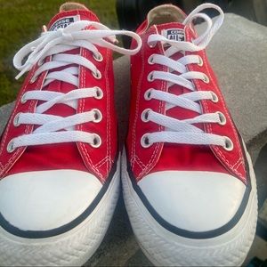 Red converse